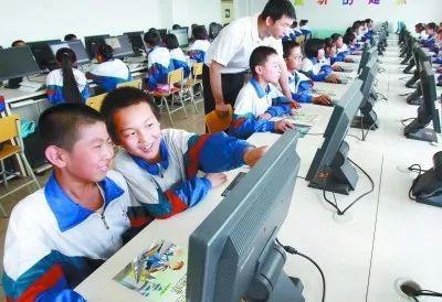 彈指一揮間 中國教育信息化的七十年巨變